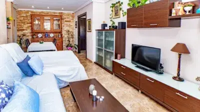 Piso en Venta cerca Torrecárdenas 3 Dormitorios Garaje