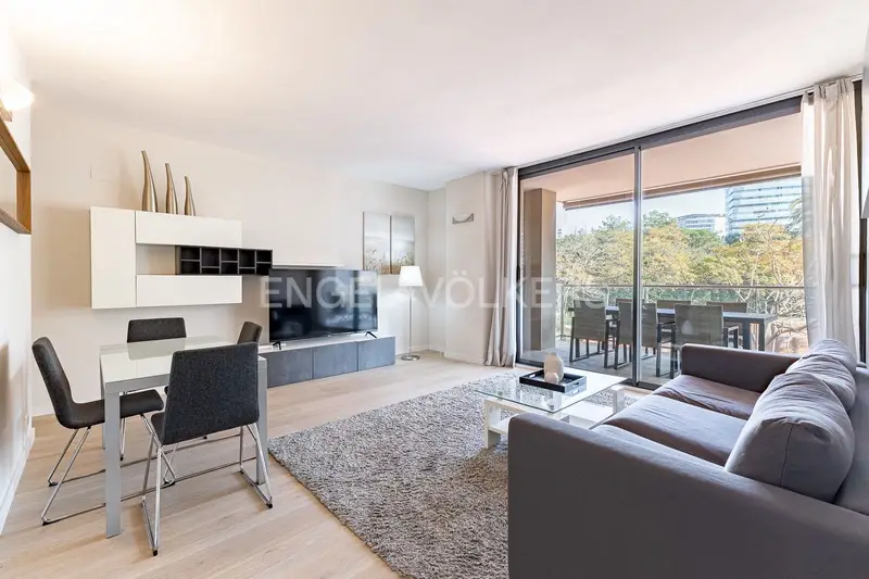 Apartamento en Alquiler Diagonal Mar Barcelona 6 a 11 Meses