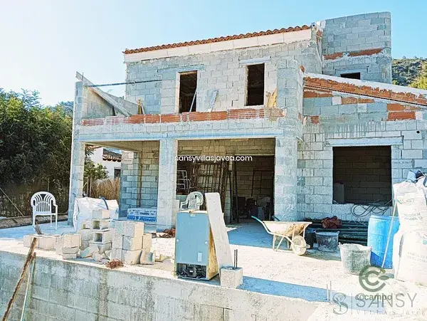 Villa en Alcalalí con Piscina - Nueva Construcción