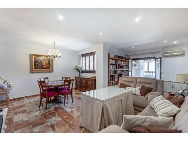 Piso Familiar 4 Dormitorios 115m2 Terraza Luminoso