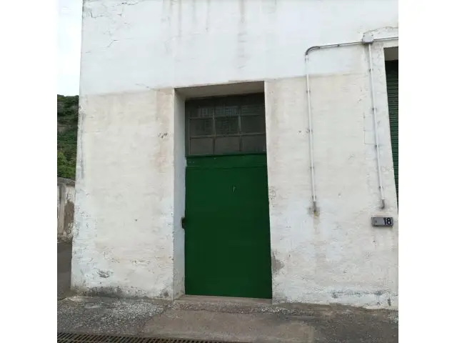 Trastero en Alquiler La Fabrica Blanca Almacenamiento Seguro