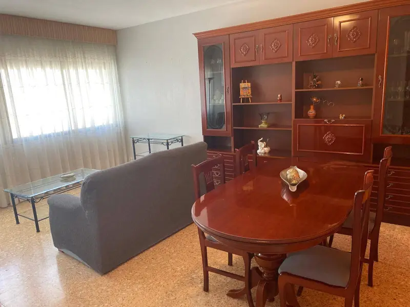 Piso en Benicarló 4 habitaciones 2 baños cerca de la playa
