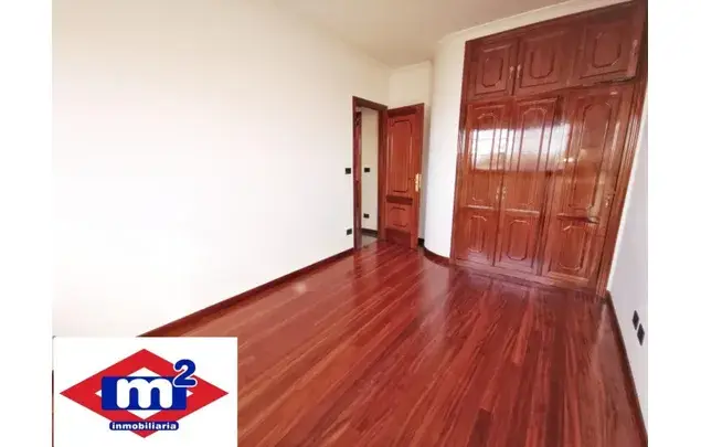 Casa en alquiler en Porteliña 5 dormitorios 3 baños