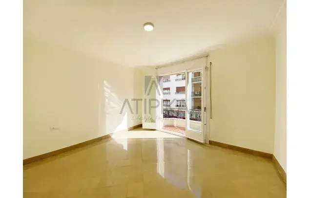 Alquiler Apartamento 4 Dormitorios 197m2 Barcelona