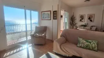 Piso en alquiler Águilas junio y septiembre 4 dormitorios terraza vistas playa