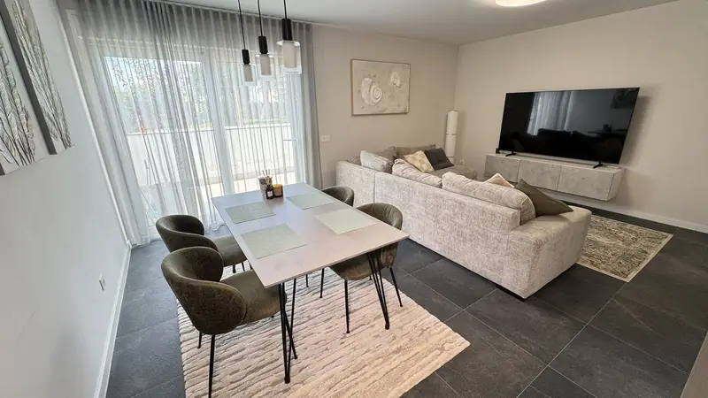 Apartamento 2 Dormitorios Marbella  Venta