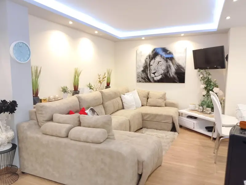 Venta Piso Luminoso Reformado Centro Castalla