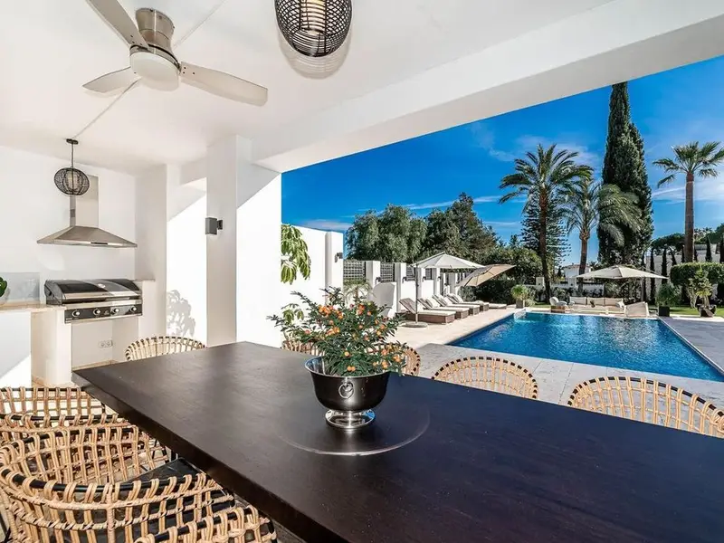 Villa de Lujo en Alquiler Las Brisas Golf Nueva Andalucia