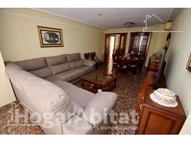 Acogedor Piso en San Roque Castellon con Garaje Trastero y Ascensor