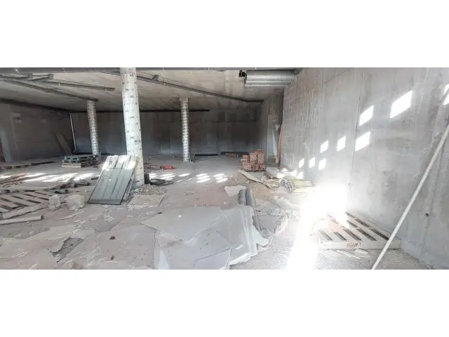Local Comercial en Vioño de Piélagos 264m2