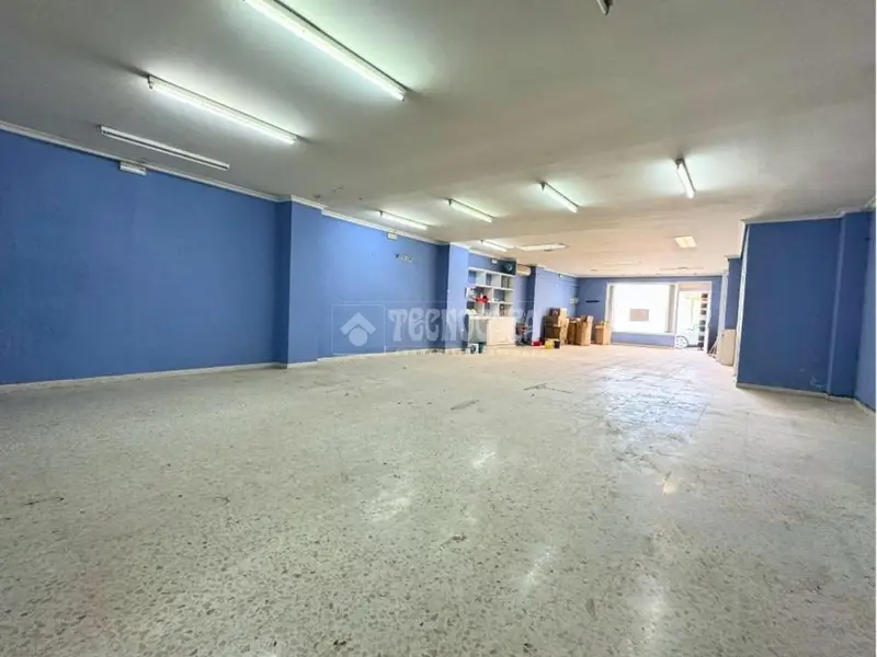Local Comercial en Venta en C Rabadanes 150m2