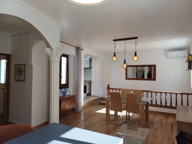 Dúplex Reformado 3 Dormitorios Oliva