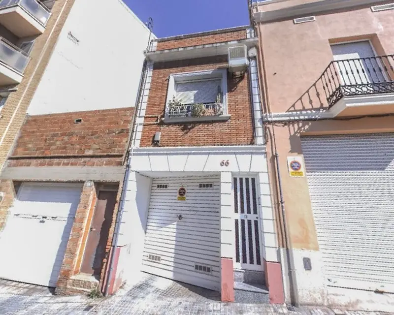 Casa Unifamiliar 155m2 3 Habitaciones Terrassa
