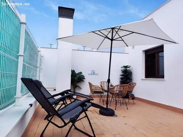 Atico en Alquiler Temporal Cadiz Centro 45m2 Terraza 28m2