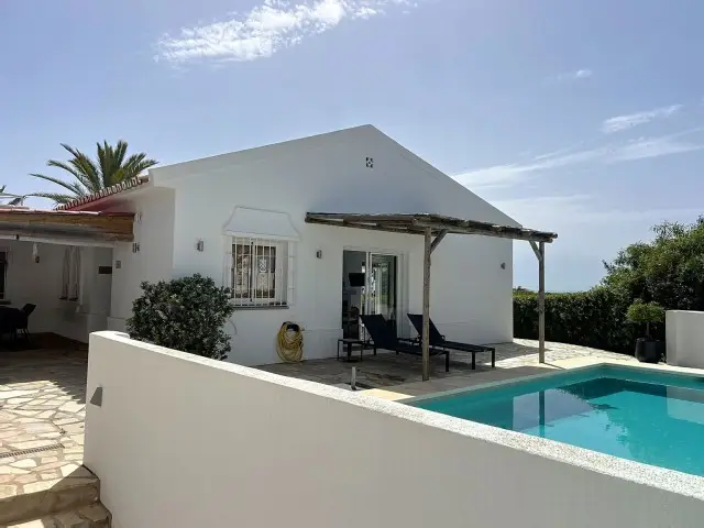 Casa Villa 3 Dormitorios El Faro Vistas al Mar Piscina Privada