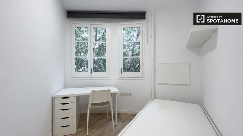 Apartamento 12 Dormitorios 1 Baño Barcelona
