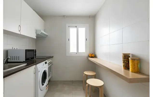 Habitacion 112m2 Getafe Estancia Media Larga