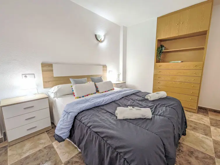 Piso de 2 Dormitorios alquiler Benidorm, España