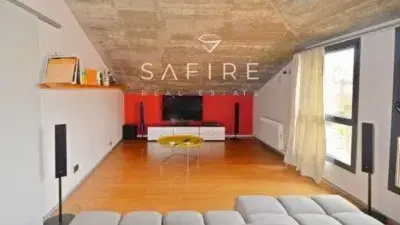 Ático de Lujo en Venta en Olot con Terrazas y Jacuzzi