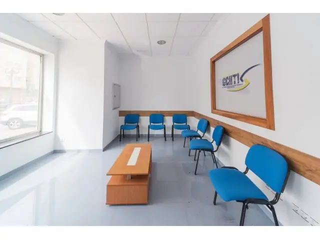 Local Comercial 150m2 Roquetas de Mar