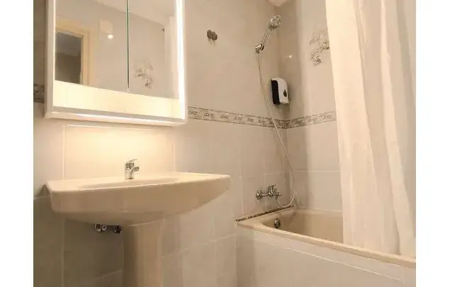 Alquiler Apartamento 3 Dormitorios Sueca Valencia
