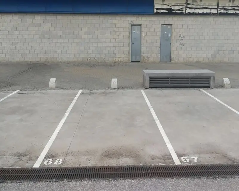 Local en Venta Sevilla Pino Estrobo 12m2