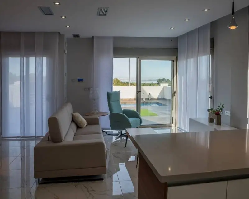 Venta Villa con piscina Orihuela