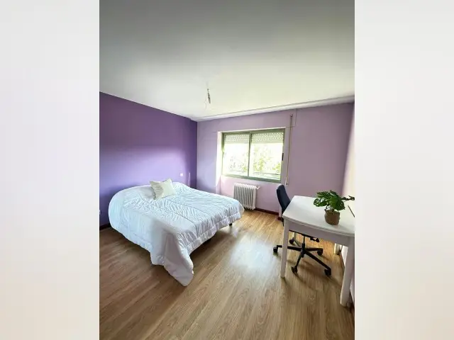 Habitacion Alquiler Valladolid - Amueblada con Internet y Cocina Compartida