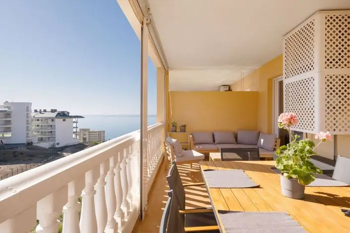 Apartamento 2 Dormitorios Carvajal - Moderno y Luminoso