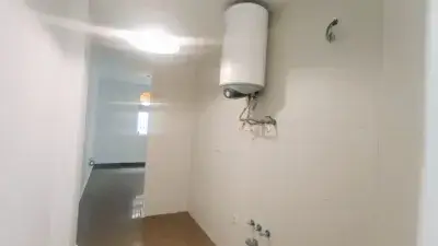 Piso 2 Dormitorios Patio Privado Trastero Doña Ermita