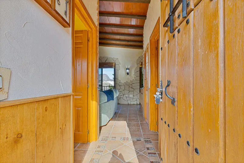 Finca con 9 Dormitorios y 5 Baños en Álora Málaga