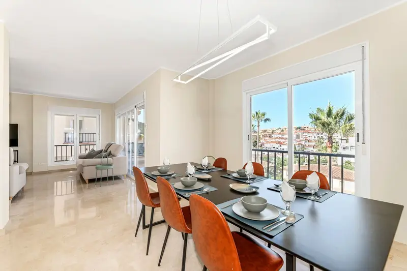 Casa Villa 4 Dormitorios Costa del Sol Moderna Renovada