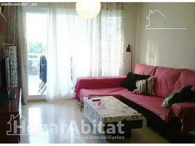 Apartamento en Residencial con Piscina y Terraza Cerca del Puerto