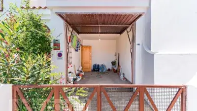 Casa en Venta Calle Andarax 4 Dormitorios 2 Baños
