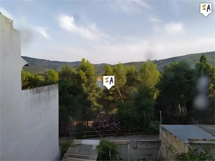 Casa Andaluza con Vistas al Lago Iznajar