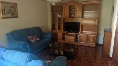 Alquiler Piso Centro: 3 Dormitorios, Terraza, Garaje Incluido