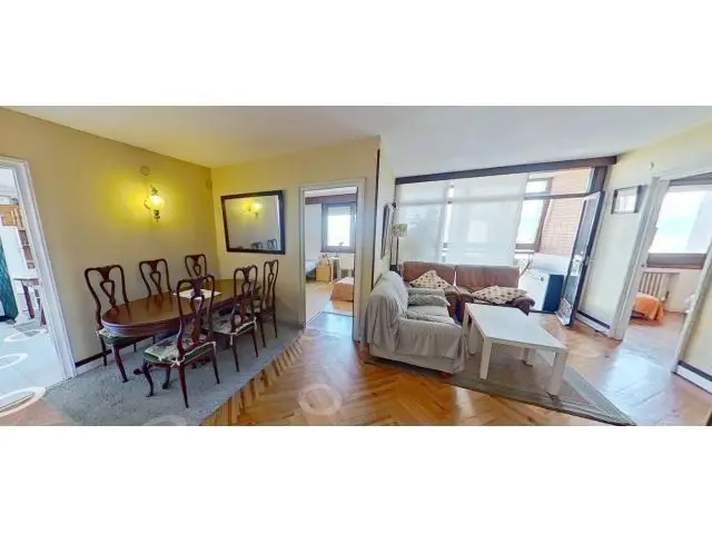Venta Vivienda con Vistas Impresionantes en Edificio Reina Victoria Bilbao