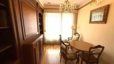 Piso en alquiler en Santos Patronos