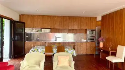 Casa adosada en alquiler en Calle Calle Baixada Á Praia de Menduíña, 54