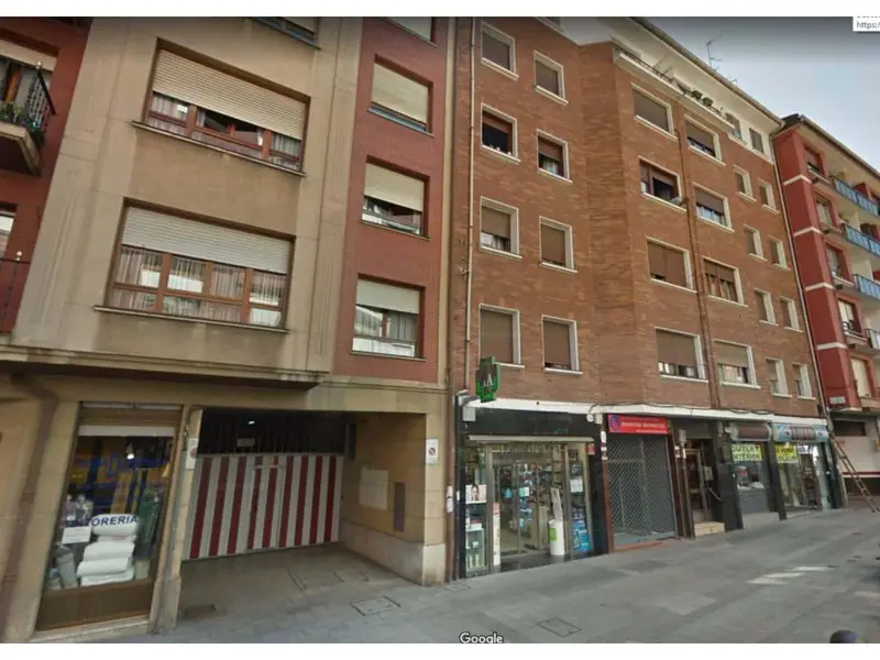 Local Comercial en Venta Etxebarria Vizcaya 50m2 Reformado