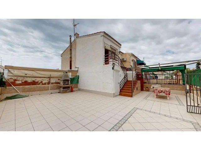 Bungalow en Planta Alta Cerca de Playa Lisa Santa Pola