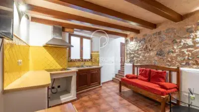 Casa Adosada en Venta Dalt Vila Gran Patio 3 Dormitorios