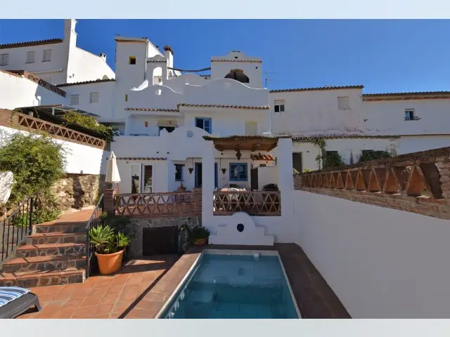 Casa Villa 4 Dormitorios Gaucin Jardin Piscina Vistas