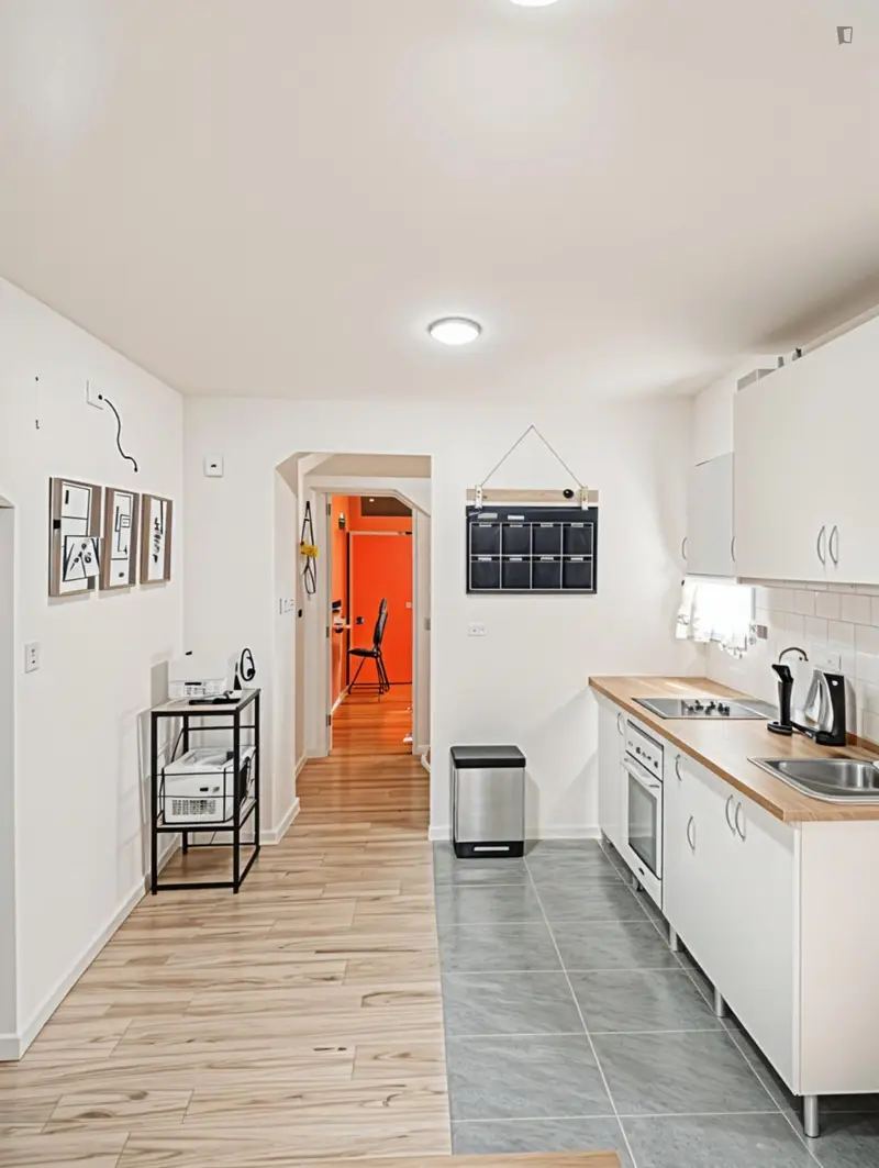 Habitacion Doble en Piso Compartido Cerca de Plaza Sagunto