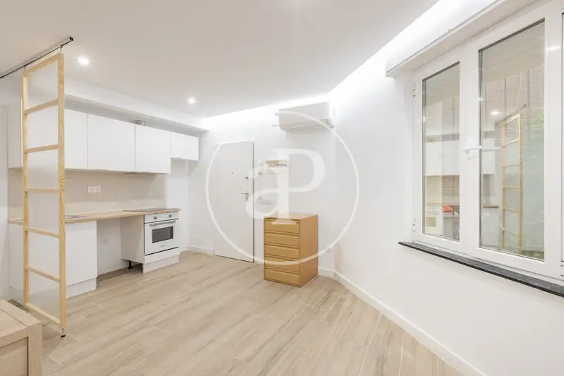 Estudio en Alquiler en Cuzco Madrid 40m2 Reformado
