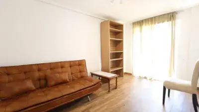 Alquiler Piso 4 Habitaciones Reformado Núcleo Urbano