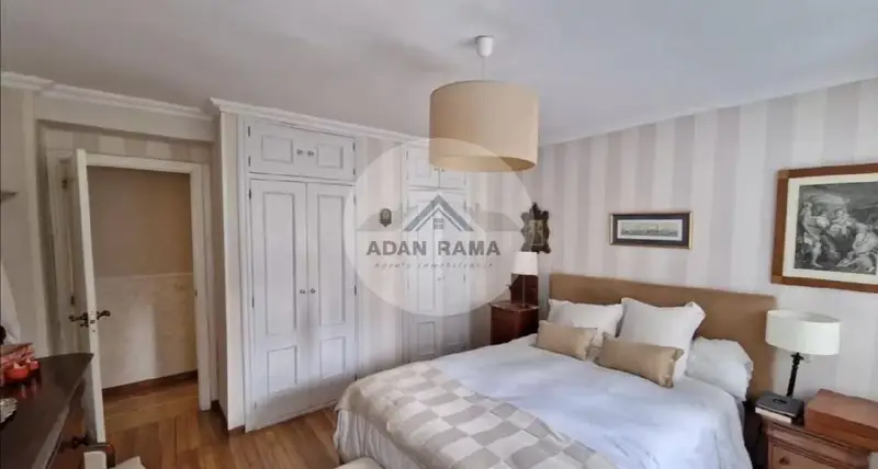 Venta Piso con calefacción en Pontevedra