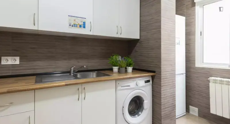 Habitación doble en barrio de Vallecas
