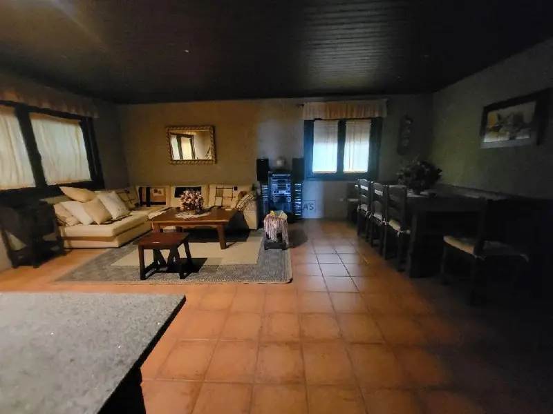 Chalet en Seixalbo Ourense con Jardin Piscina y Calidades Premium
