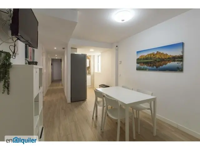 Alquiler piso estudiantes Alcalá 4 habitaciones amueblado